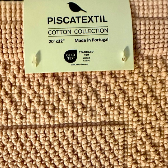 🎁Piscatextil Cotton Collection Bath Mat - 20” x 32” - Pink - Picture 3 of 6
